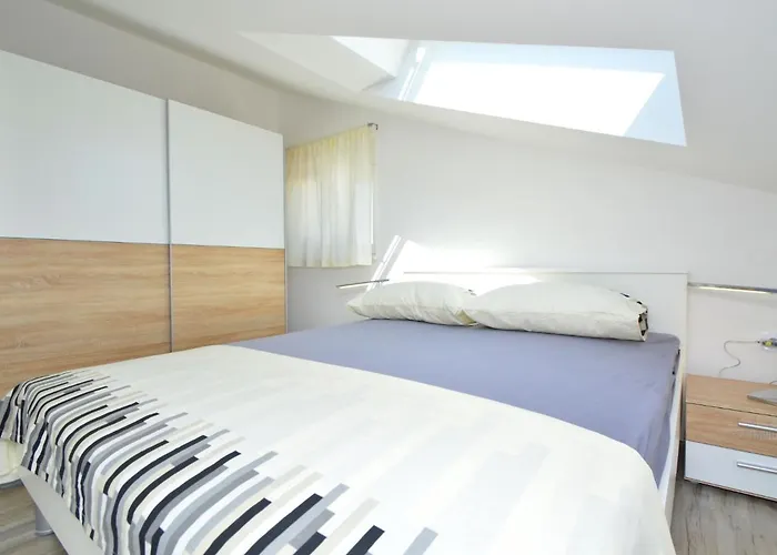 Sun Seeker-2 By Interhome Apartman